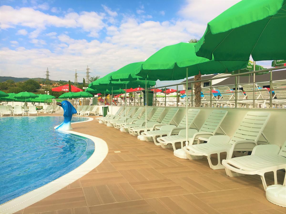 Hotel Aqua Kŭrdzhali Exterior foto
